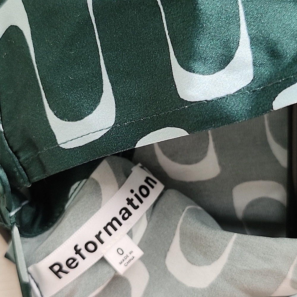 Emerald Print Silk Dress with Belt - Picture 8 of 10